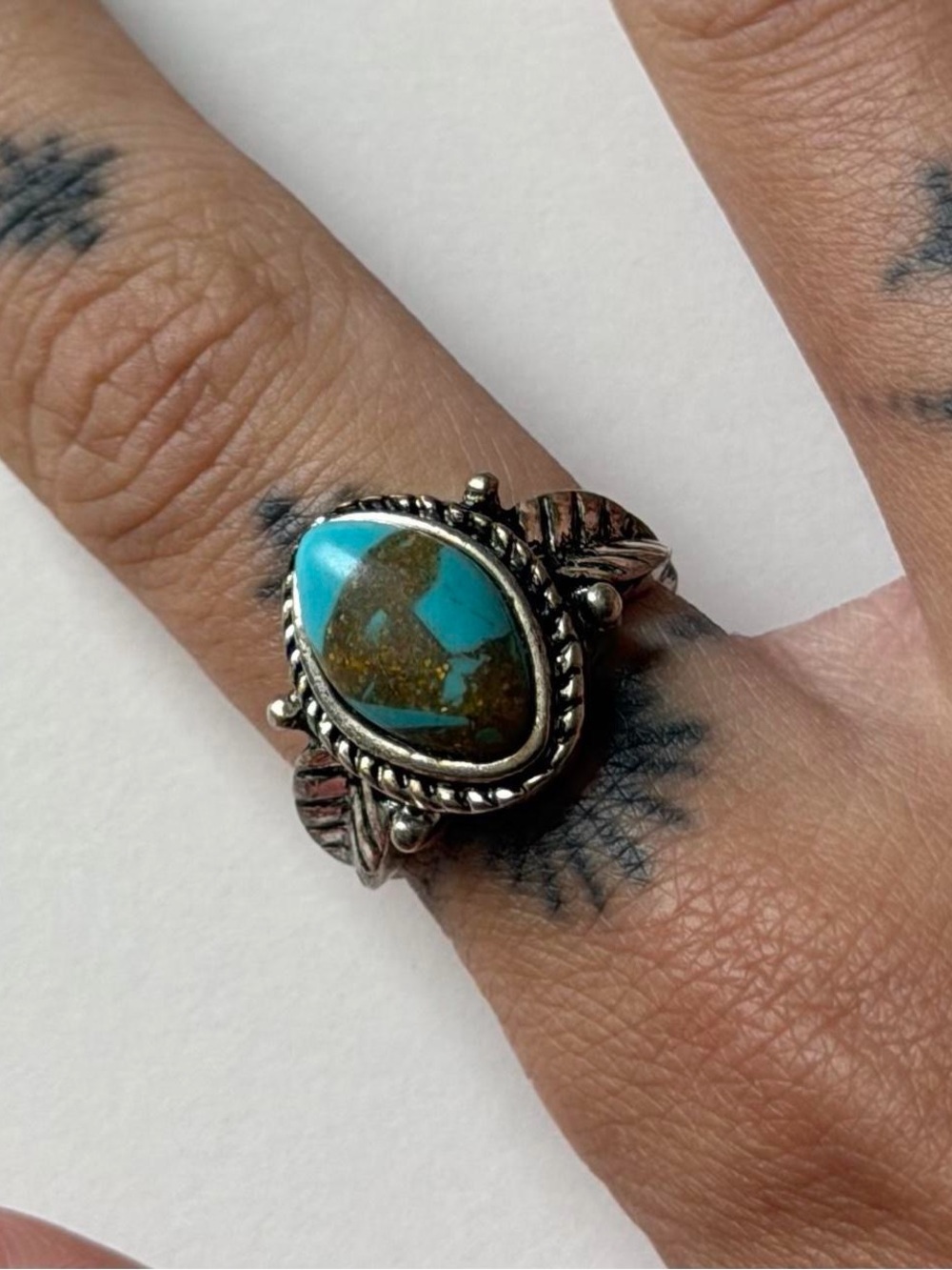 vintage gorgeous arizona turquoise crystal ring